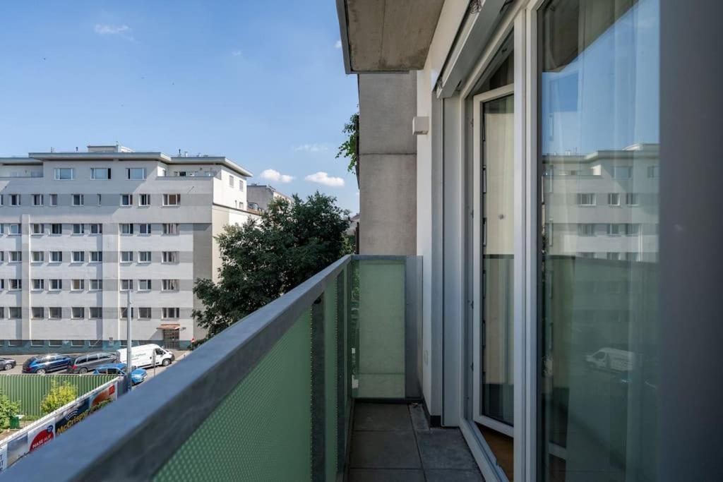 Urban 1Br Retreat, Easy City Link By Hm Viena Exterior foto